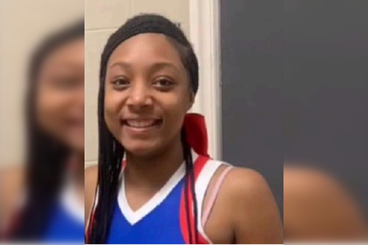 Urgent Search for Missing 15-Year-Old Neveah Wells in Chicago Continues