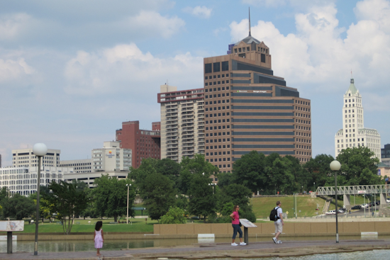 Warm and Sunny Forecast Spells Delight for Memphis Residents This Week