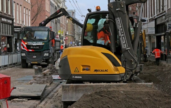 Weather Delays Paving in Minikahda Vista, Construction and Yard Restoration to Follow