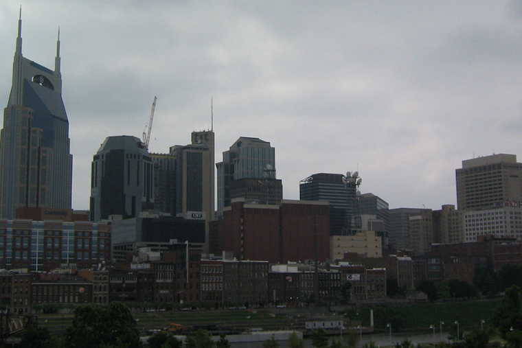 Weekend Weather in Nashville: Sunny Spells, Showers, and Storms with