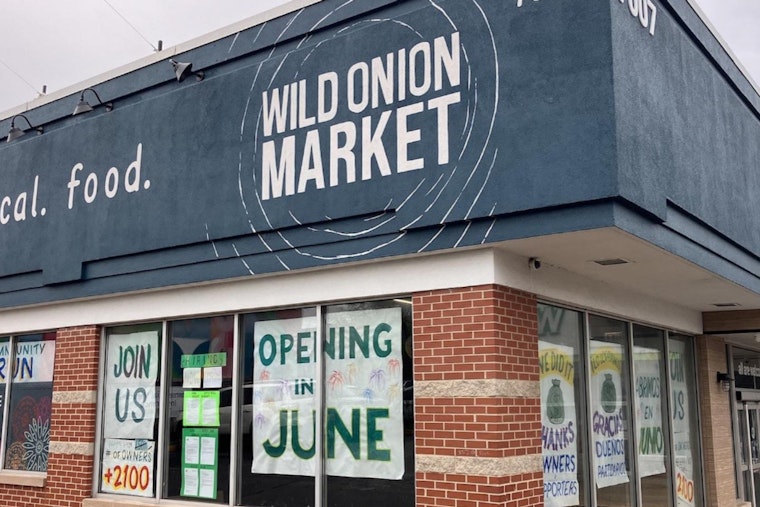 Wild Onion Market, Celebrating the Grand Opening of Rogers Park's Community Co-op Grocery Store