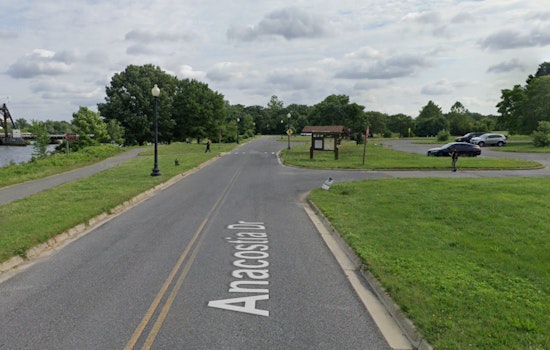 Woman Fatally Struck in Hit-and-Run Near Anacostia Skating Rink, Driver Sought by US Park Police