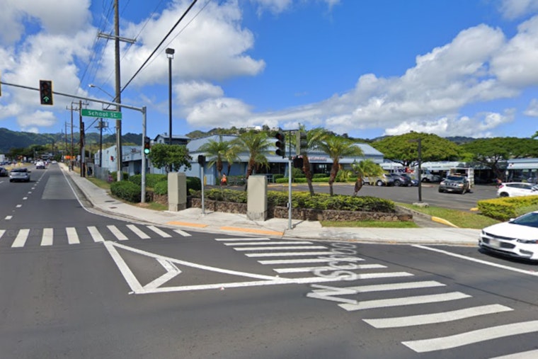 61-Year-Old Moped Rider Critically Injured in Collision Near Kalihi Shopping Center
