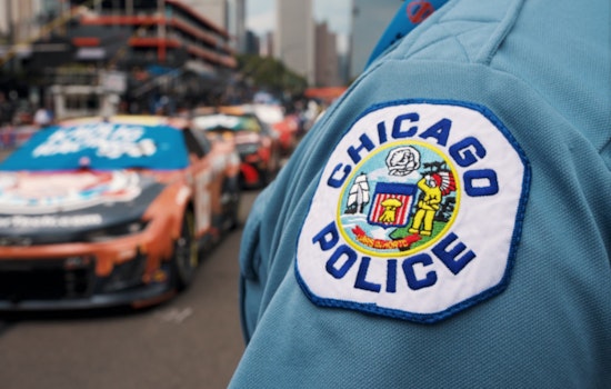 Chicago Police Issue Alert After Patterned Burglaries Hit Local Businesses in 11th and 15th Districts