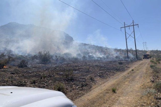 Arizona Authorities Stress Safety as Wildfires Lead to Highway Closures and Delays