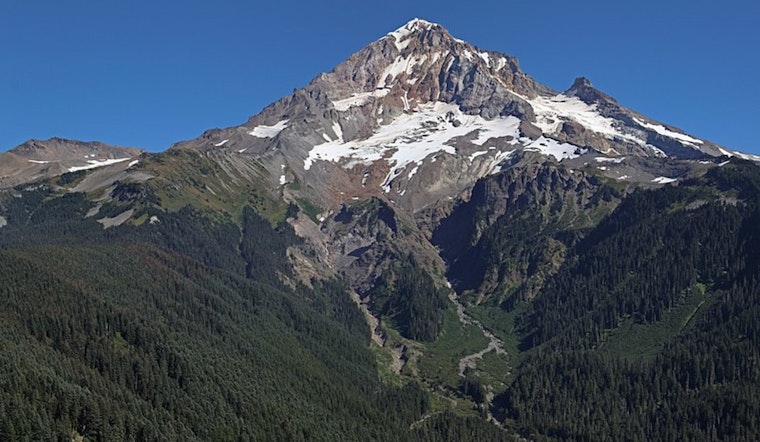 Arizona Man in Critical Condition After 700-Foot Fall on Mount Hood
