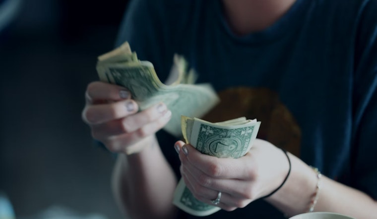 Arizona's Minimum Wage Battle Intensifies as Two Ballot Measures Compete Ahead of November Vote