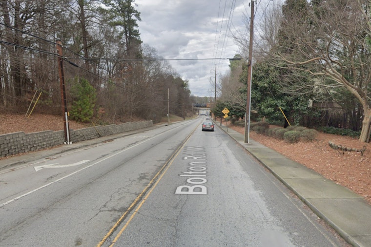 Atlanta Commuters Alert: Bolton Road NW Lane Closure until August for Sidewalk Construction