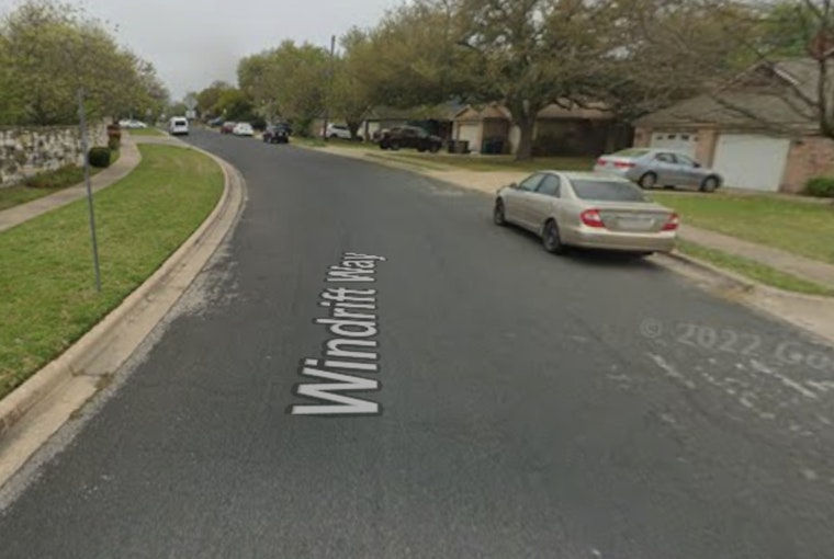 Austin Police Investigate Homicide in South Austin After Emergency Call Reports Penetrating Trauma