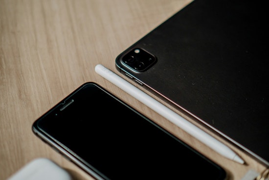 Austin Schools Introduce Progressive Phone Bans to Support Student Well-being
