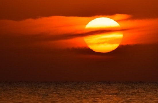 Austin Sweats Under Triple-Digit Temperatures as Heat Wave Continues, Hurricane Beryl Threatens Gulf