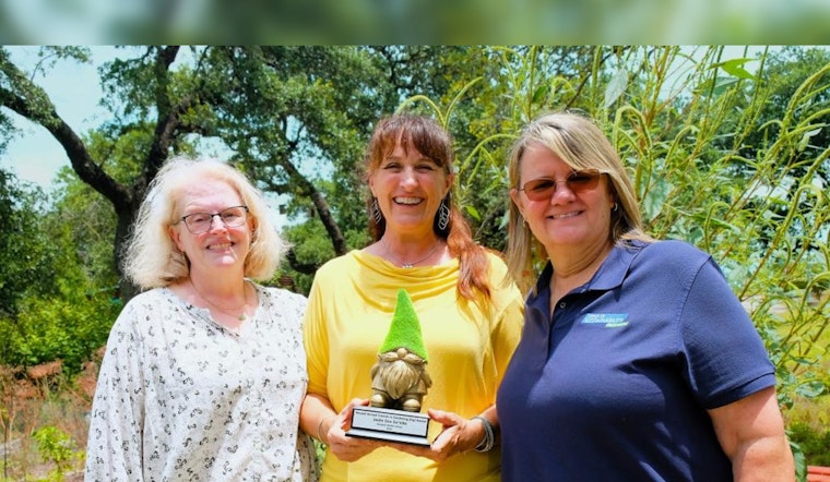 Austin's Joelle Don De’Ville Honored as 2024 FiG Award Champion for Garden Advocacy at Gorzycki Middle School
