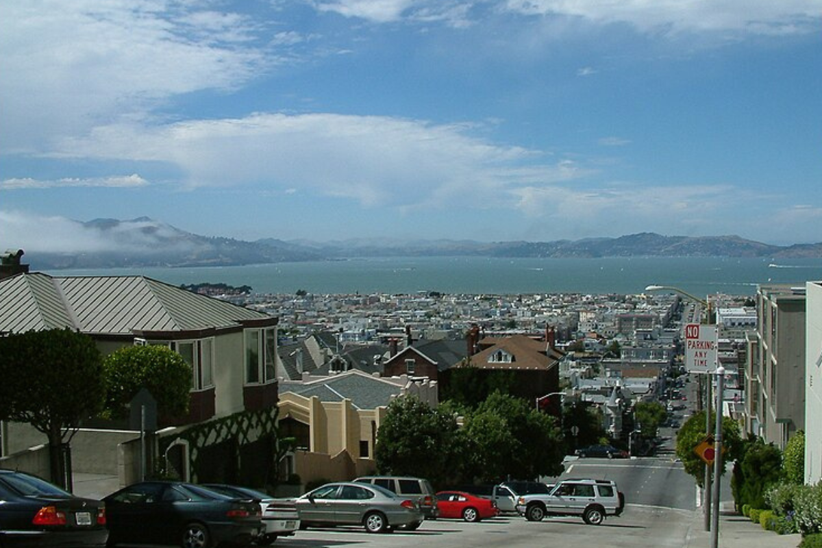 Bay Area Welcomes Continued Mild Weather, Subtle Warming Trend Ahead