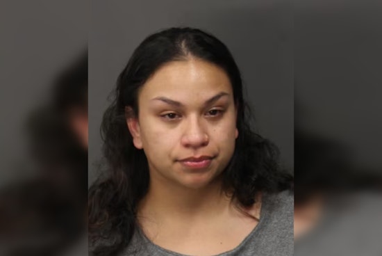 Baytown Mother Charged with Abandoning Children in Hot Car While at Nail Salon