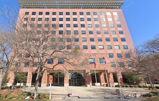 Bexar County Considers Two-Year Halt on New Debt Issuance to Preserve AAA Bond Rating Amidst Rising Debt Concerns