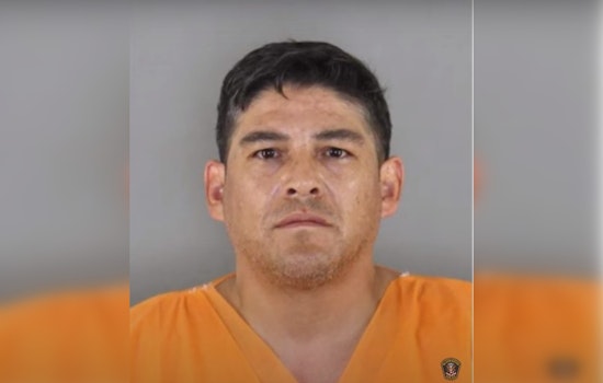 Bloomington Jewelry Store Heist Thwarted, Police Face Armed Resistance Amidst Bail Reform Debates
