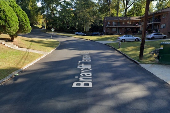 Briarcliff Court Closed for Tree Removal, Dekalb County Advises Alternative Routes