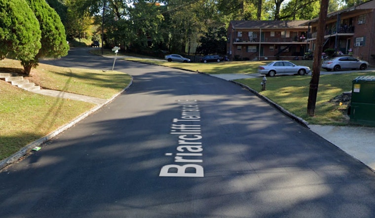 Briarcliff Court Closed for Tree Removal, Dekalb County Advises Alternative Routes