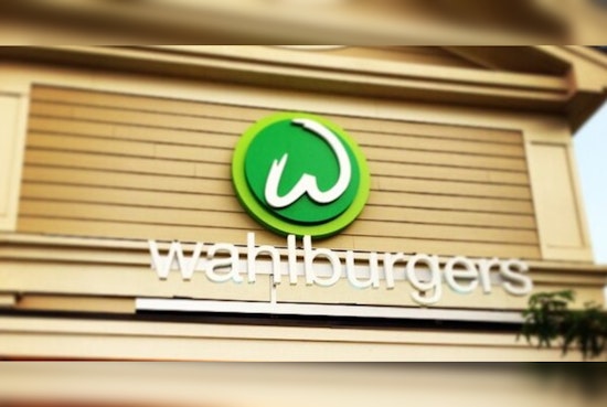 Carmel's Only Wahlburgers Restaurant Shuts Down After Three Years