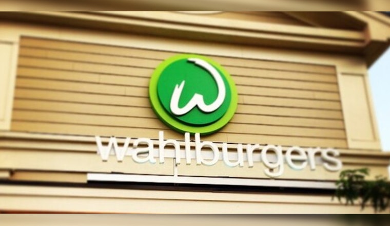 Carmel's Only Wahlburgers Restaurant Shuts Down After Three Years