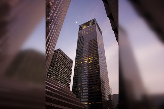 CenterPoint Energy Faces $200 Million in Lawsuits Over Hurricane Beryl Response in Houston and Galveston