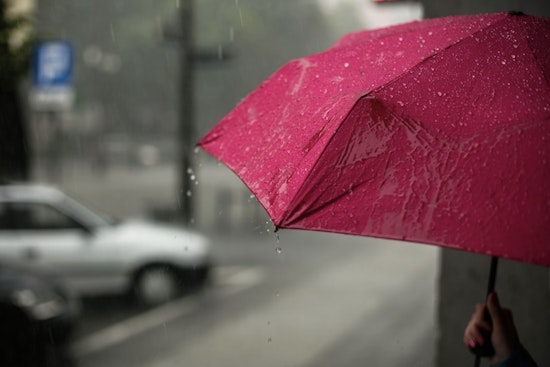 Charlotte Braces for Showers and Thunderstorms as National Weather Service Advises Caution Amidst Humid Weekend