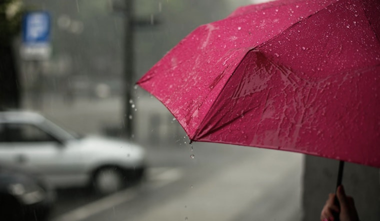 Charlotte Braces for Showers and Thunderstorms as National Weather Service Advises Caution Amidst Humid Weekend
