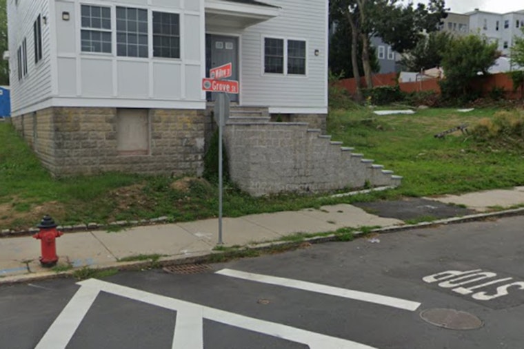 Chelsea Police Probe Nighttime Assault as Two Victims Hospitalized, Scene Sealed Off on Grove Street