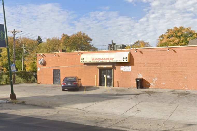 Chicago Businesses Hit by Early Morning Burglaries in Calumet Heights and Avondale