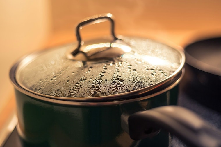 Chicago's Southwest Side Advised to Boil Water Following Leak in Roseland Pumping Station