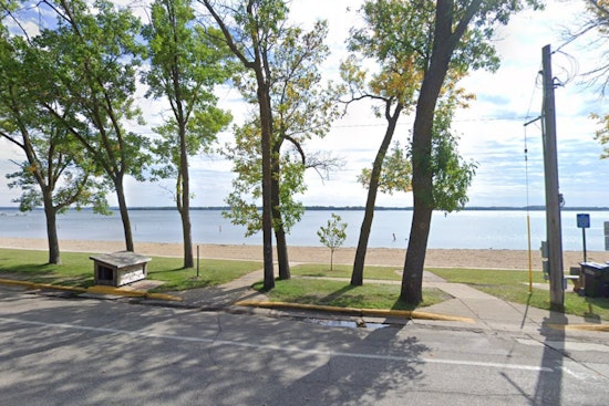 Civilians Rush to Aid Unconscious Swimmer at Little Detroit Lake in Becker County