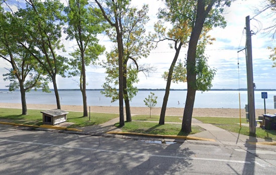 Civilians Rush to Aid Unconscious Swimmer at Little Detroit Lake in Becker County