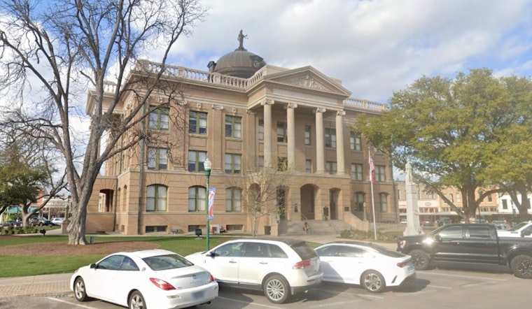 Community Rallies for Healing at Williamson Courthouse after Tragic Attempt on Trump's Life Leaves One Dead