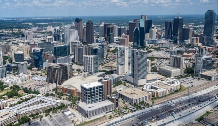 Dallas-Fort Worth Warned of Impending Storms and Poor Air Quality, Residents Urged to Take Precautions