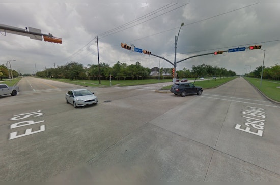 Deer Park Intersection Closed for Investigation After Discovery of Deceased Individual