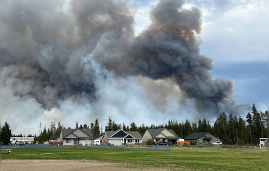Deschutes County's Darlene 3 Fire Now 75% Contained, Residents Advised to Heed Evacuation Orders Amid Progress