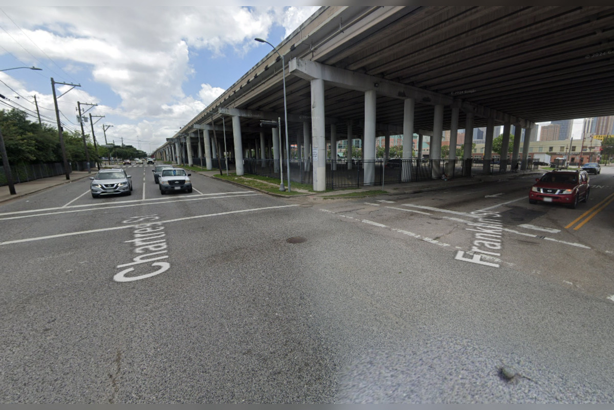 Downtown Houston Collision: Killeen ISD School Bus with Students