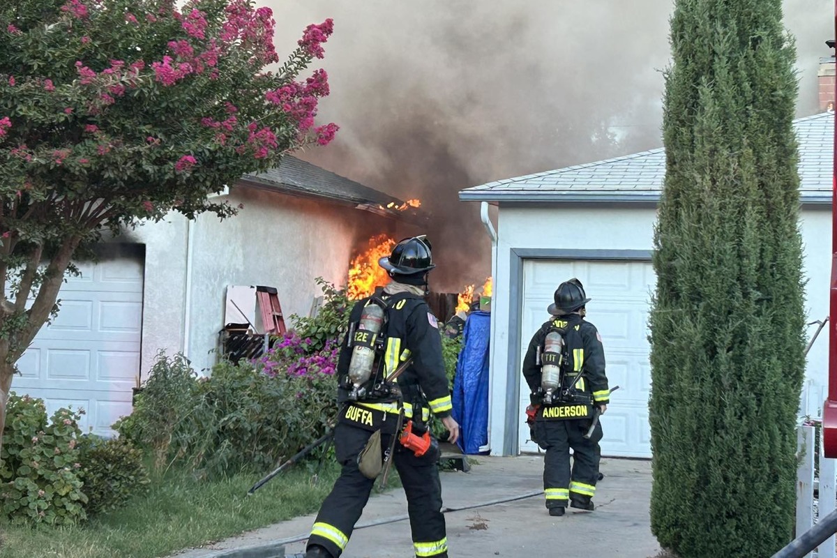 Early Morning Blaze Engulfs Two Modesto Homes, Claims One Life