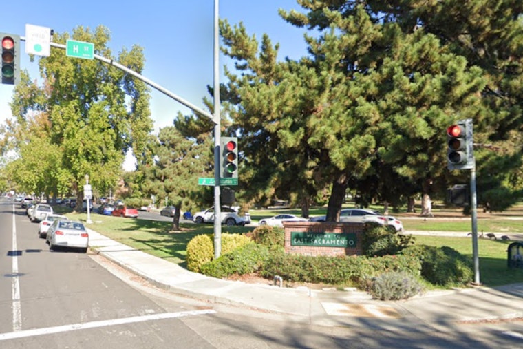 East Sacramento Unites to Raise $3,000 for Replacement of Stolen Community Sign