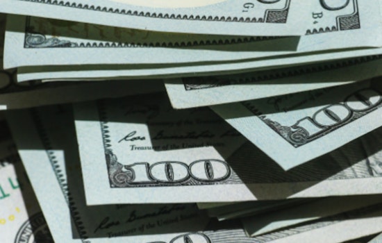 Exploring Financial Harmony: Benefits and Strategies for Couples Managing Money Together