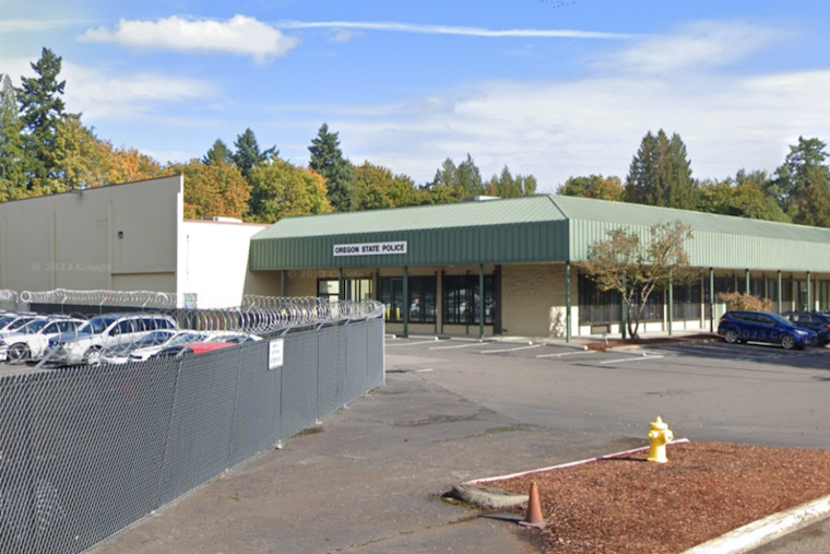 Fatal Collision on Hwy 211 in Clackamas County Claims One Life, Injures Three