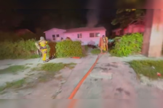Firefighters Extinguish Early Morning Blaze in Northwest Miami-Dade, No Injuries Reported
