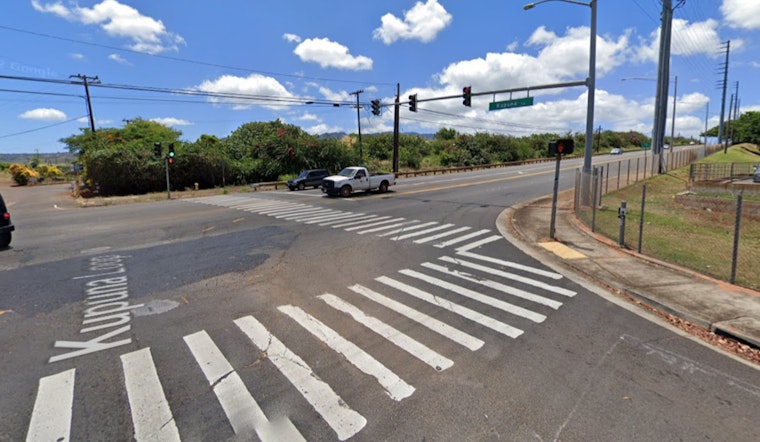 Five People Involved in Multi-Car Crash and Vehicle Fire Near Honolulu on Kunia Road
