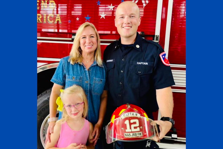 Fort Worth Naval Air Station Celebrates Firefighter's Promotion to Captain at Pinning Ceremony