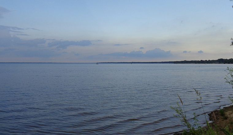 Freeland Man Dies, Two Injured After Pontoon Boat Collision on Houghton Lake