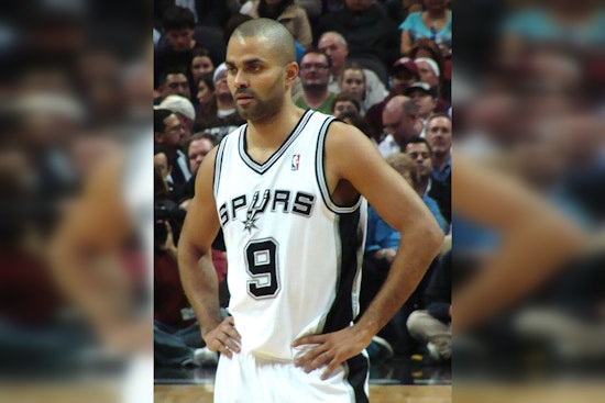 French Basketball Honors Tony Parker as First Player to Have Jersey Retired by National Team at LDLC Arena