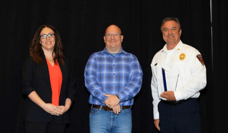 Gilbert Fire Chief Rob Duggan Honored with Leadership Alumni Award by Chamber of Commerce