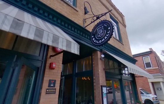 Glencoe Village Board Grants Extension to Guildhall's Outdoor Seating Until 2025 Amid Aesthetic Concerns