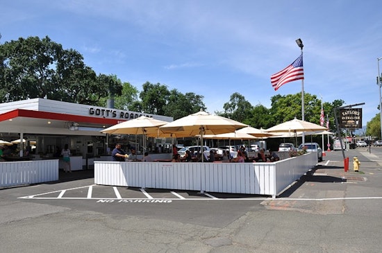 Gott’s Roadside and Mr. Pickles Set to Spice Up Los Angeles Food Scene