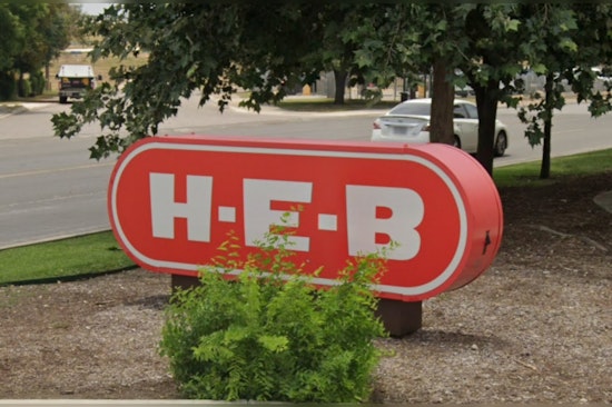 H-E-B Trials Apple Pay and Other Tap-to-Pay Options at Dallas Central Market Store